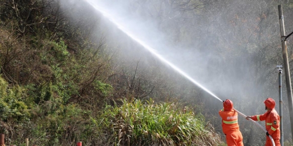 森林防滅火演練 筑牢清明安全防線(xiàn)