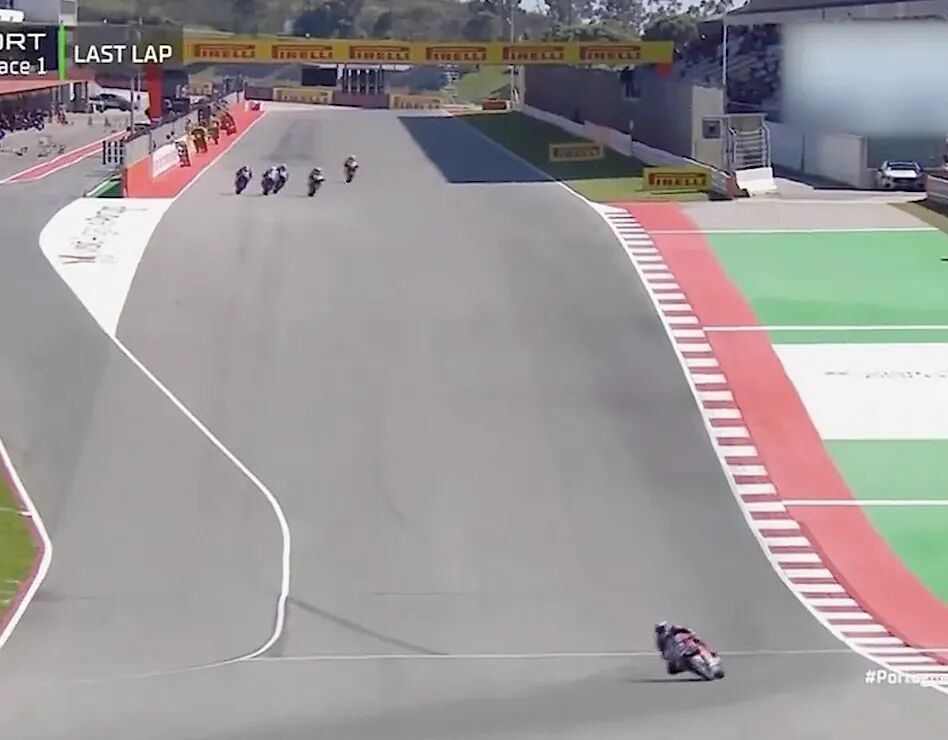 2039124770892283904_1280px - 副本.jpg